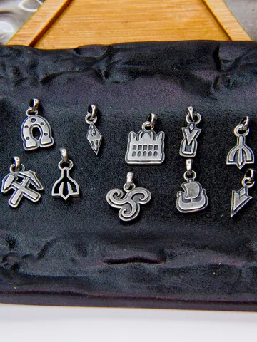 Skyrim Quest Map Marker Dragon Dragonborn Logo Emblem pendant / The Elder Scrolls map markers $33.35