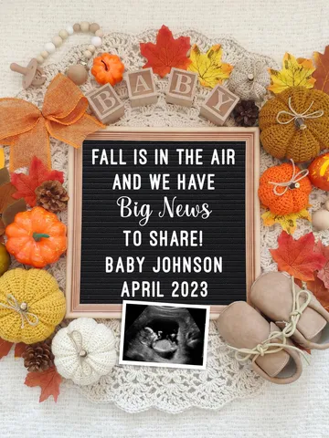 Fall Pregnancy Announcement Digital, Fall Baby Announcement Digital, Fall is in the air Big news Baby Announcement Editable Digital Template $7.00