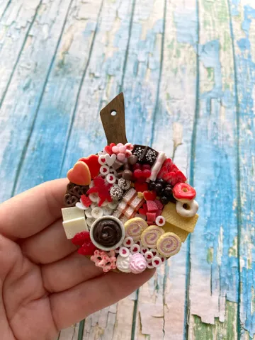 Magnet Miniature Valentine Charcuterie Board with Polymer clay Souvenir $27.00
