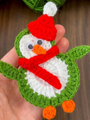 Crochet Penguin Ornament PDF Pattern, DIY Christmas Penguin Decoration, Handmade Festive Penguin Applique, Holiday Crochet Design $5.40