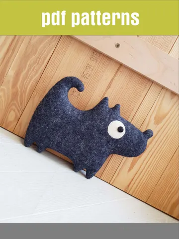 Felt Dog sewing pattern PDF, digital tutorial in english, felt doll sewing diy $5.99