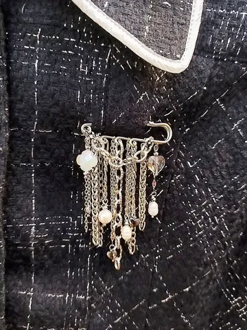 Handmade colar pin brooch with chains, natural pearls and hearts $60.00