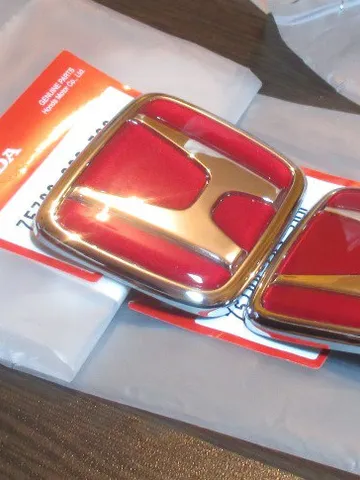 Front & Rear Emblems H red Genuine JDM Honda Civic Ek9 Type-R 96-00 (EG 92-95) $140.00