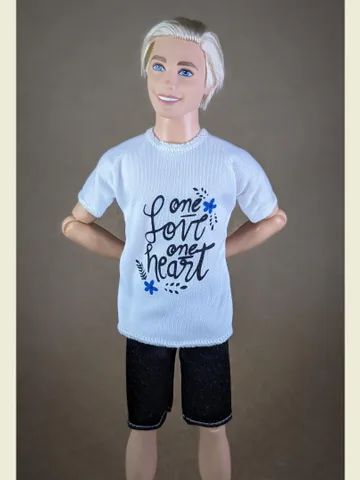 White printed T-shirt for 12-inch fashion male dolls $8.00
