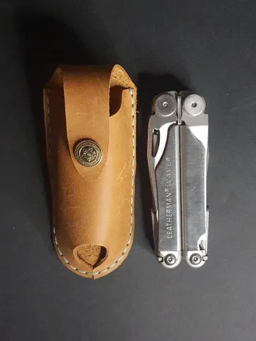 Leatherman genuine Leather EDC Multi-Tool Carrier Sheath