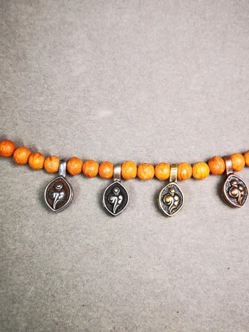 Gandhanra Handmade Buddhist Mala Counter Clip,Bum Counter Clip for Prayer Beads,Shankha / Conch Shape,Mala Accessories $9.99
