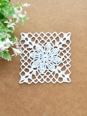 Granny square coaster crochet pattern, Beginner crochet pattern, easy photo tutorial for small crochet gift diy $2.55
