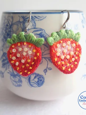 Strawberry Earrings Embroidery, Handmade Embroidered Earrings, Sweet Strawberry Earrings, Birthday gift, Stylish accessory, Boho design