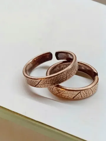 Copper ring with a real leaf imprint 7th anniversary gift Wedding ring $30.00