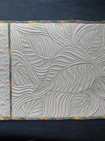 Machine Embroidery Design Napkin trapunto leaf it consists of two parts, each can be used separately $6.00