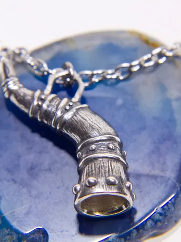 Amulet of Stendarr The Elder Scrolls Skyrim cosplay / Oblivion Morrowind necklace / GeekJewelryManWorkshop $69.00