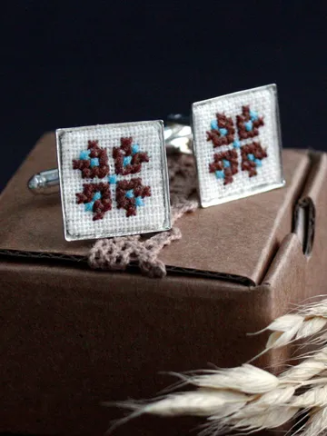 Ukrainian embroidered cufflinks square Patriotic gift men Unisex cufflinks brown and blue Groomsmen gift Slavic Ukrainian gift for dad