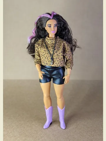 Handmade casual two-piece set (long-sleeved T-shirt and shorts) for 1/6 scale fashion female dolls $10.00