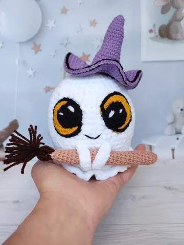 Halloween toy cute plush ghost, child Halloween gift, kind ghost