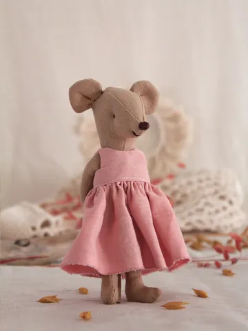 Mouse Mom Doll - Digital PDF pattern and Sewing Instructions $8.00