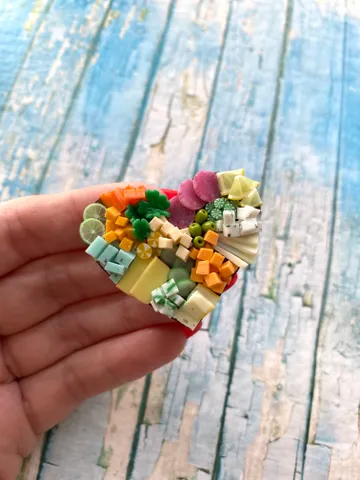 Magnet Miniature St Patrick Day Board with Polymer clay Souvenir $17.00
