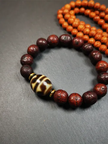 Gandhanra Unique Tibetan Dalo Dzi Bead Bracelet(30 Years Old), Tiger Tooth Dzi with Old Bodhi Beads,,Fit for 15-19cm Wrist $189.99