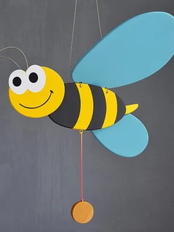 Handmade Wooden Bee Mobile – Flying Insect Toy with Moving Wings, Eco Nursery Decor, Garden Ornament, Gift for Kids or Nature Lovers
