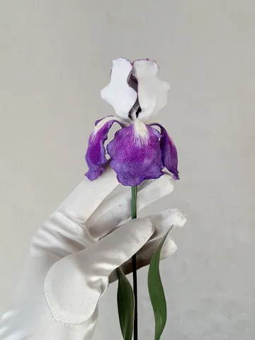 Leather iris long stem 3rd anniversary gift for her, Leather flower living room decor $90.00
