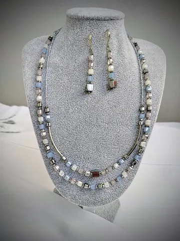 Handmade set of necklaces and earrings with cube beads. Geometric jewelry