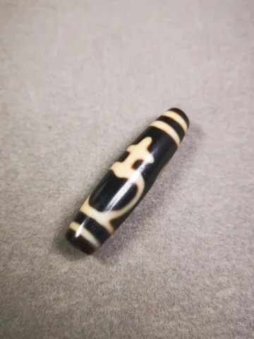 Gandhanra Antique Tibetan Dzi Bead, Ritual Vase Dzi Bead( 1.93&quot; * 0.51&quot;), Aquarius Dzi,Protective Amulet For Longevity $139.99