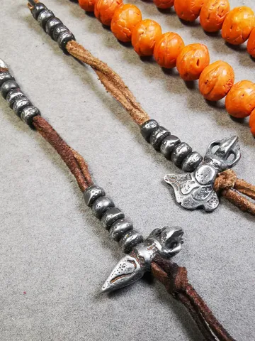 Gandhanra Handmade 5mm Tibetan Buddhist Prayer Bead Counters for 6-15mm Mala,with Kila and Kartika Pendant,Made of Cold Iron $29.99