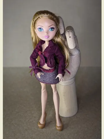 Red vine jacket & skirt for 10.5-inch female dolls (MH, EAH) $15.00