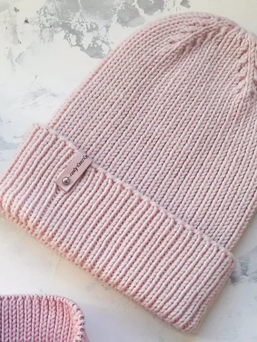 Hand knitted beanie woman's. Merino wool hat. Not itchy wool hat. $47.00