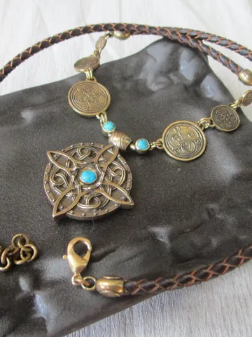 Amulet of Mara / Twosided skyrim pendant / The Elder Scrolls Necklace / Skyrim cosplay Necklace / Oblivion Morrowind $168.00